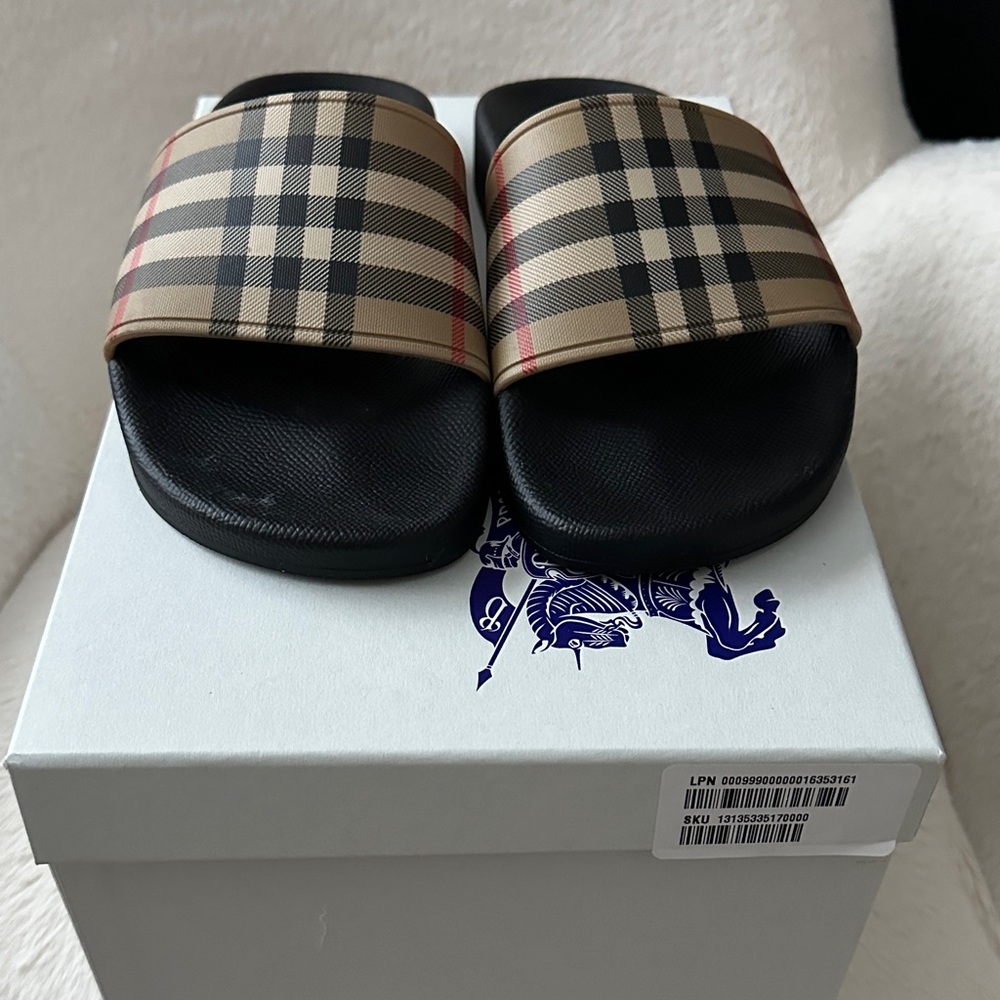 Burberry Furley Rubber Slide